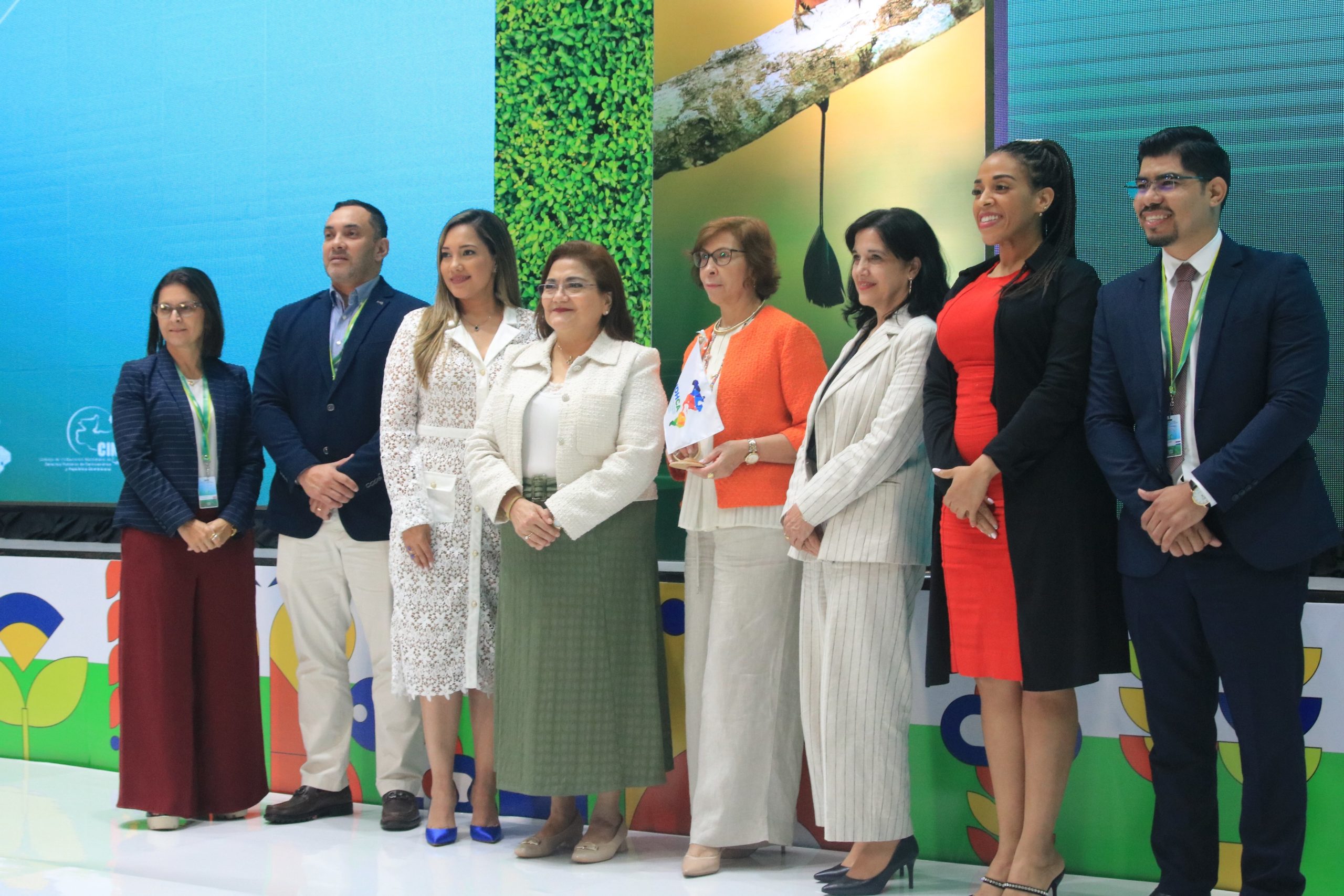 Procuradora Raquel Caballero incide a nivel internacional con Foro: La Defensa del Medio Ambiente en la Era Digital